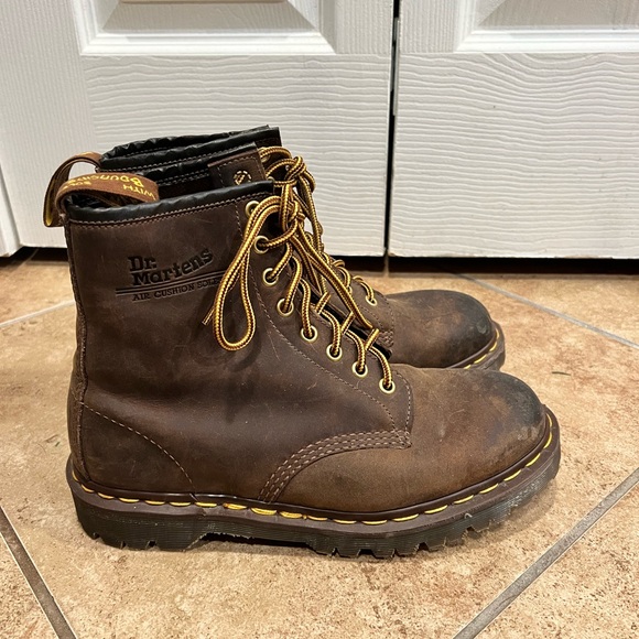 1460 Doc Martens Crazy Horse Leather Lace Up Boots - Picture 7 of 9